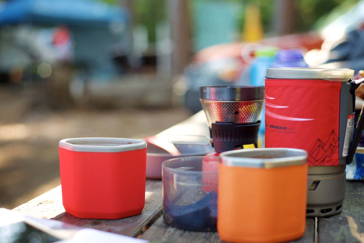Picnic table with coffee mugs